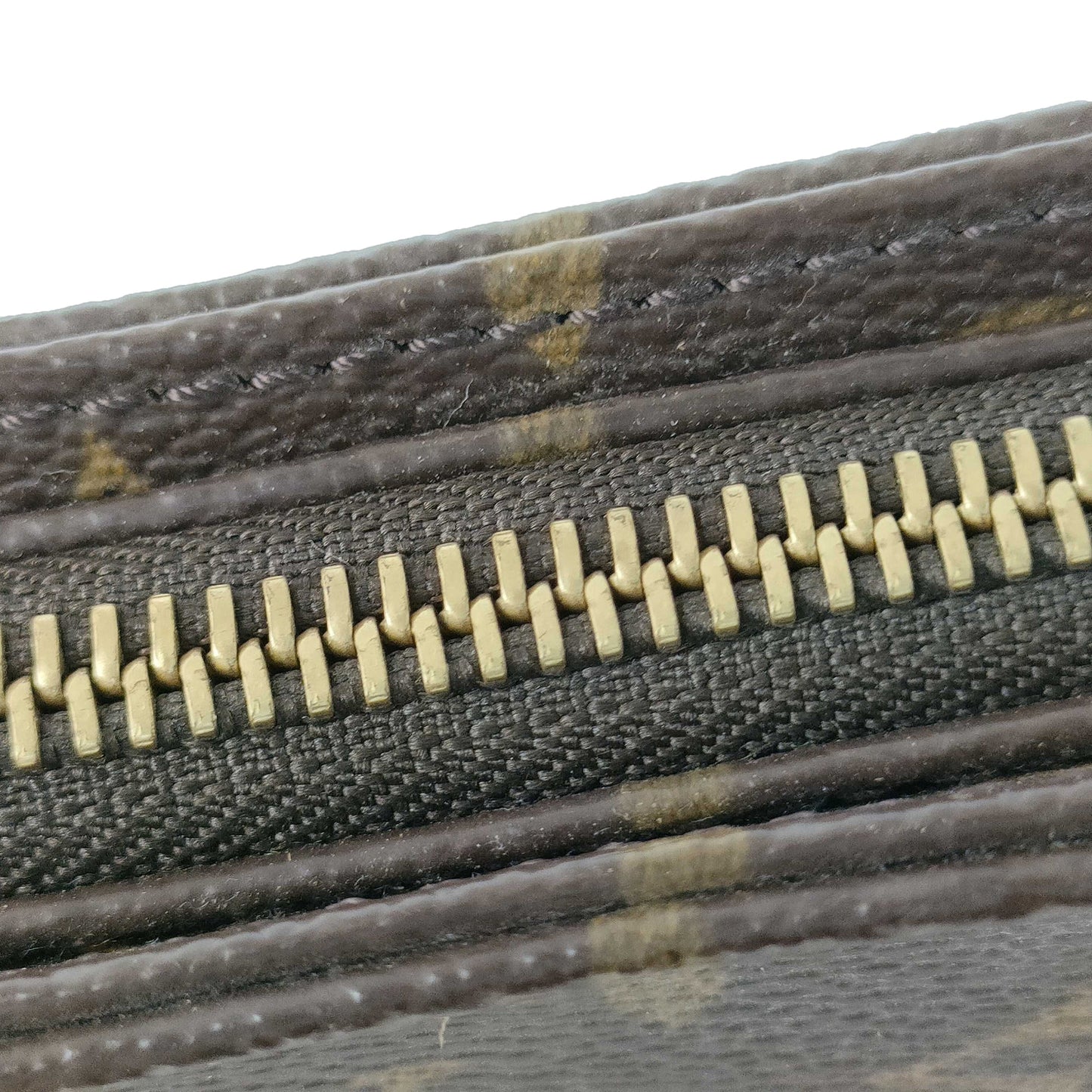 Louis Vuitton Monogram Looping MM Shoulder Bag FL0022