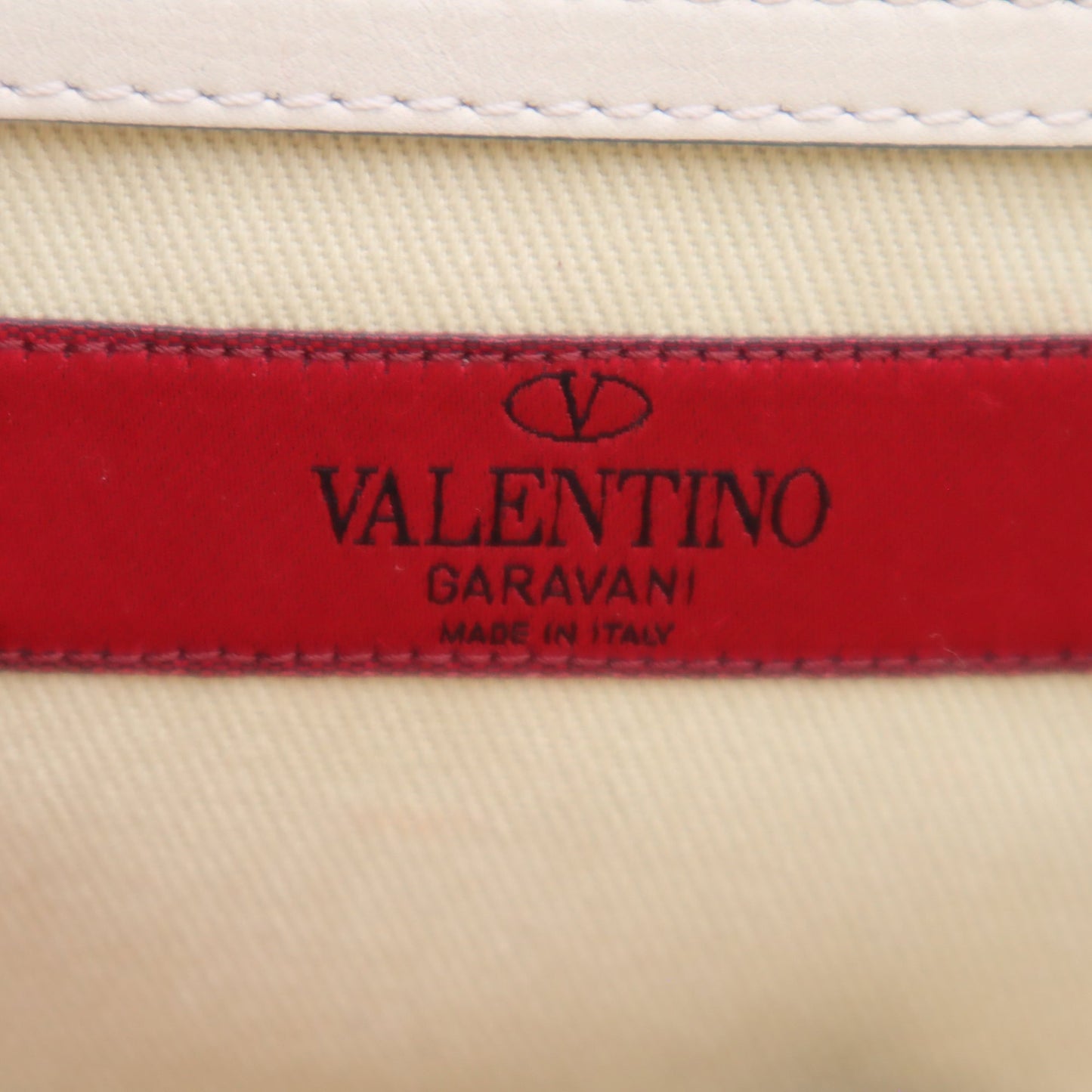 Valentino Garavani Vitello Glam Lock Rockstud Medium Shoulder Bag