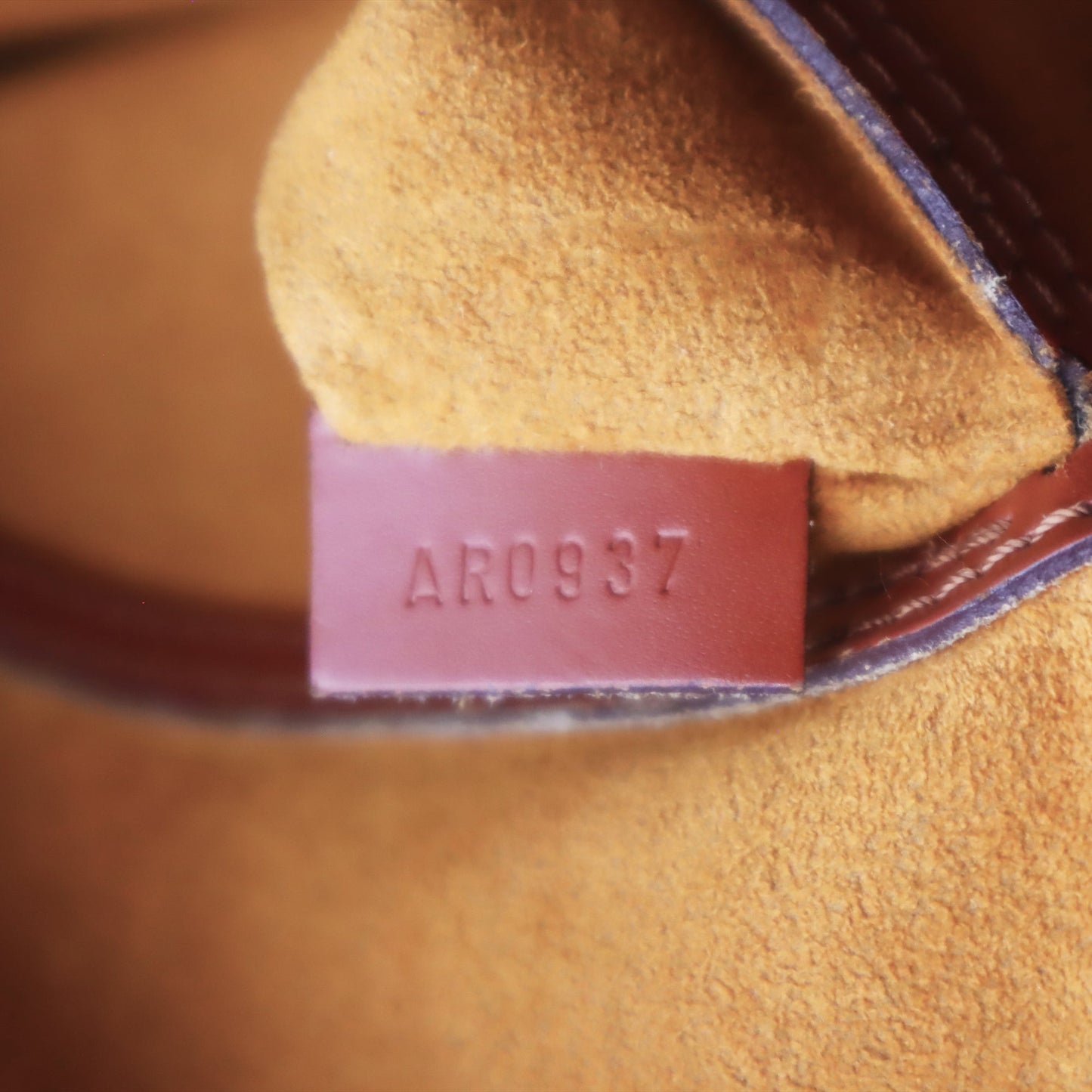 Louis Vuitton Epi Alma PM Handbag AR0937