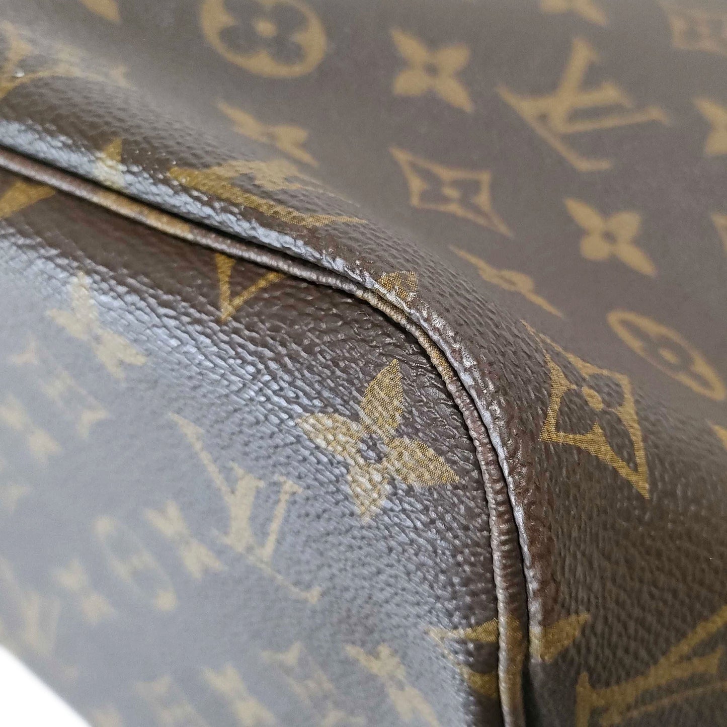 Louis Vuitton Monogram Canvas Neverfull MM Tote Bag CA1151