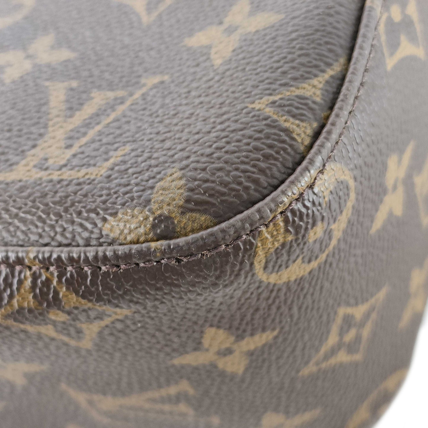 Louis Vuitton Monogram Looping MM Shoulder Bag FL0022